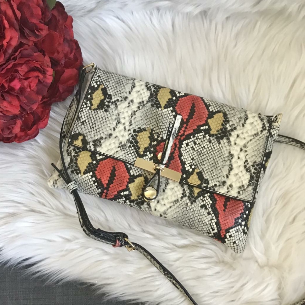 NWT LE MIEL VEGAN CROSSBODY SHOULDER BAG PURSE